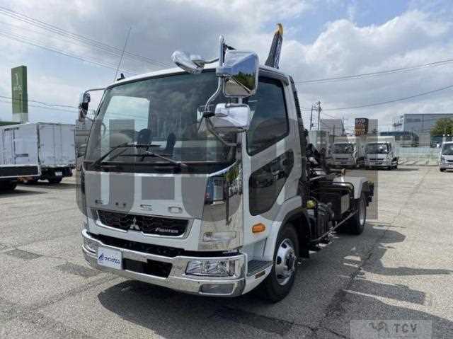 2025 Mitsubishi Fuso Fighter