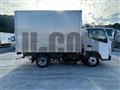 2017 Mitsubishi Fuso Canter