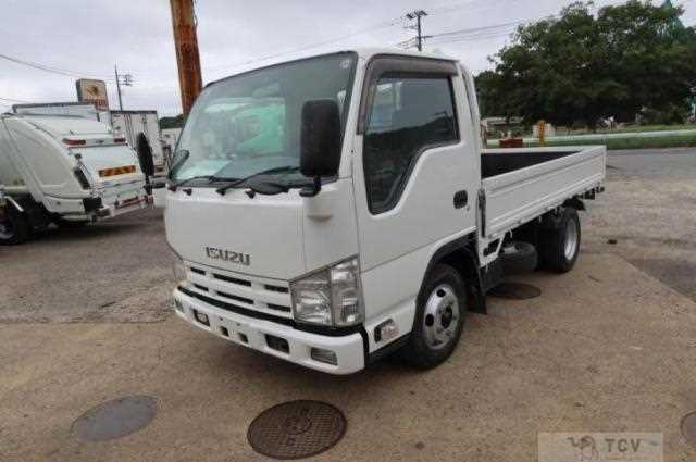 2013 Isuzu Elf Truck