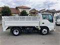 2016 Isuzu Elf Truck