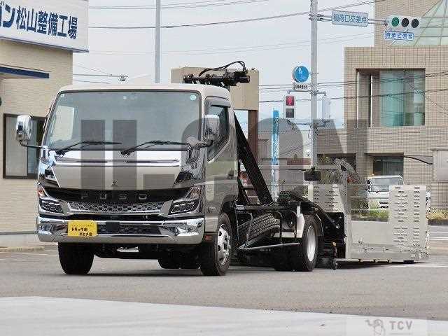 2024 Mitsubishi Fuso Canter