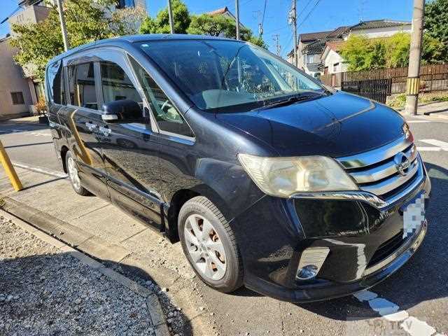 2012 Nissan Serena