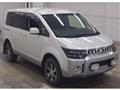 2016 Mitsubishi Delica D5