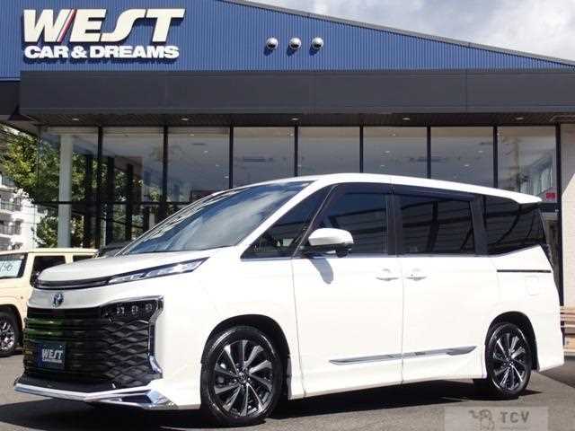 2025 Toyota Voxy