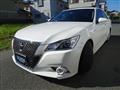 2013 Toyota Crown Hybrid