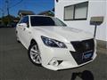 2013 Toyota Crown Hybrid