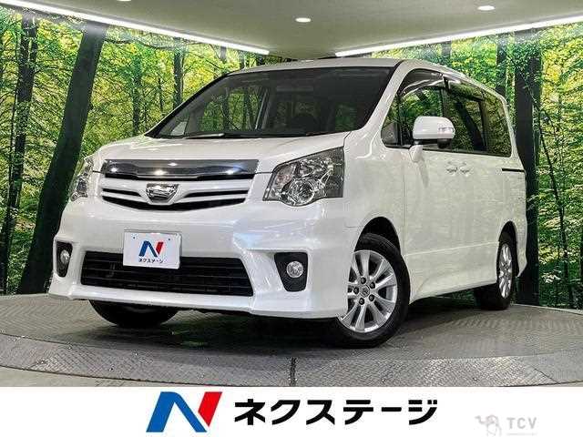2013 Toyota Noah