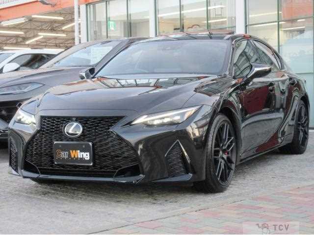 2023 Lexus IS