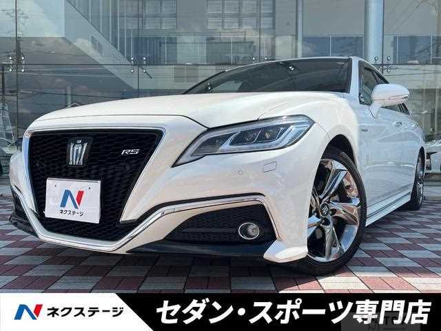 2018 Toyota Crown Hybrid