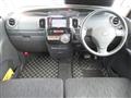 2011 Daihatsu Tanto