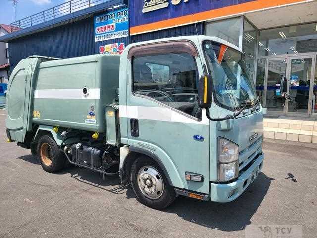 2012 Isuzu Elf Truck