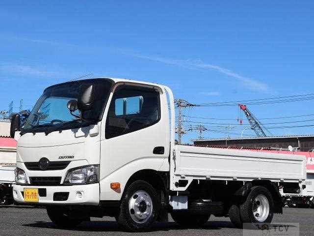 2017 Hino Dutro