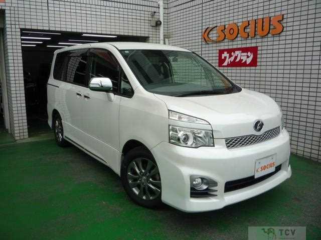 2012 Toyota Voxy