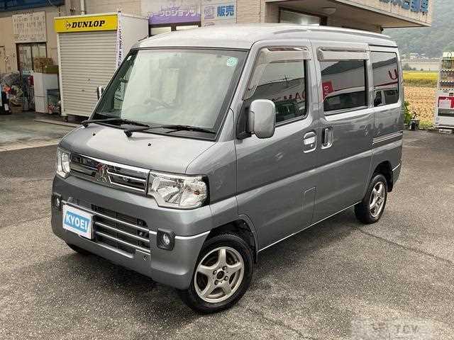 2012 Mitsubishi Minicab Van