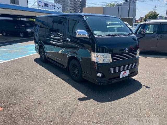 2011 Toyota Hiace Van