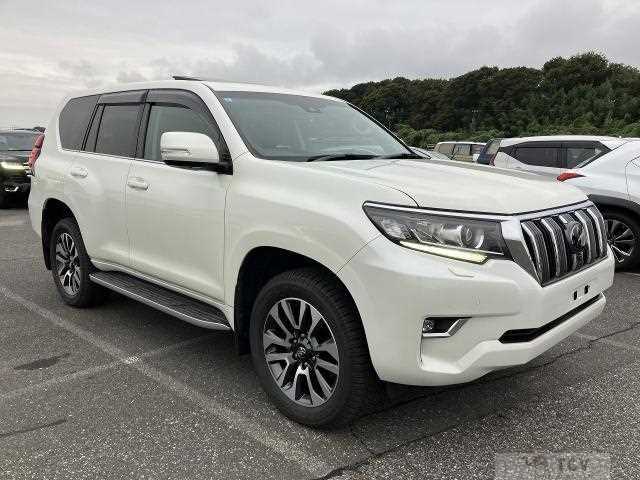 2023 Toyota Land Cruiser Prado