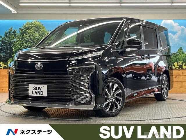 2022 Toyota Voxy