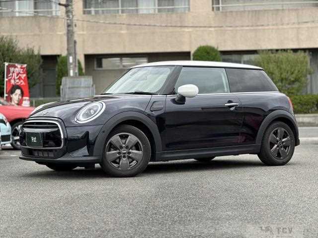 2023 BMW MINI