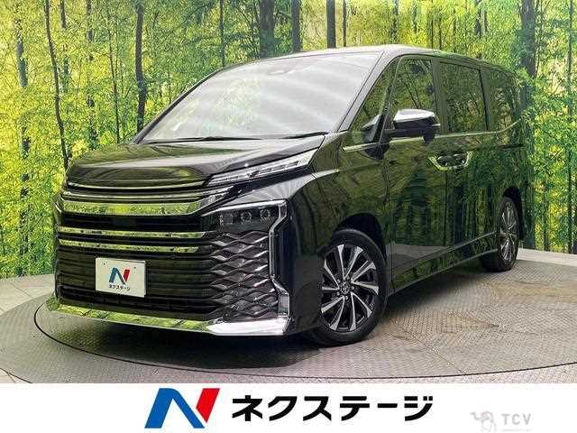 2022 Toyota Voxy