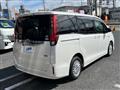 2015 Toyota Noah