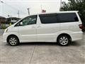 2004 Toyota Alphard V