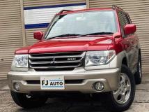 2002 Mitsubishi Pajero iO