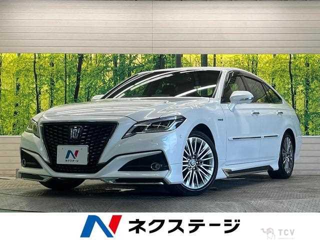 2018 Toyota Crown Hybrid