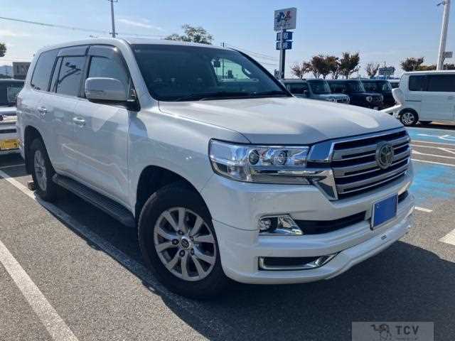 2018 Toyota Land Cruiser