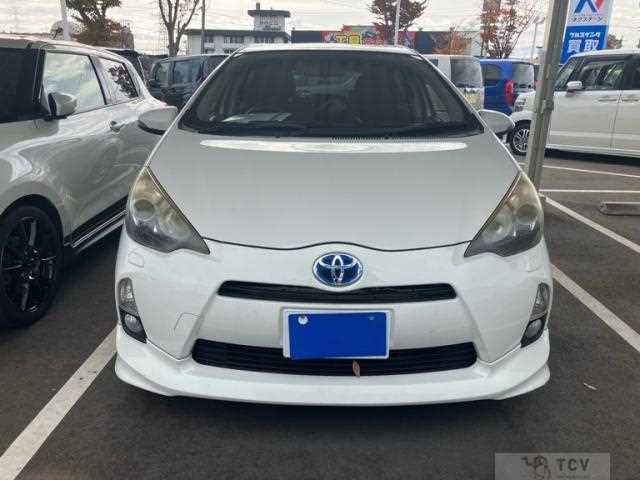 2012 Toyota AQUA