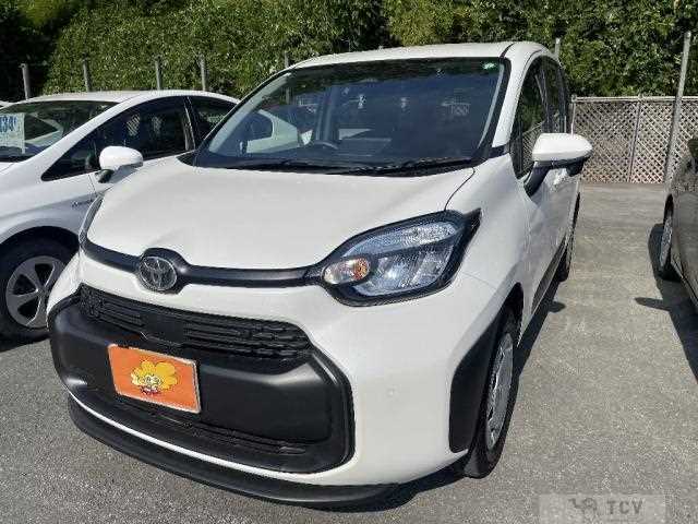 2023 Toyota Sienta