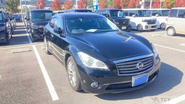 2010 Nissan Fuga