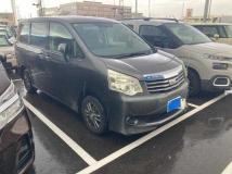 2012 Toyota Noah