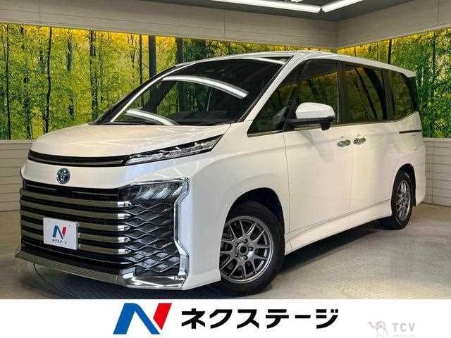 2022 Toyota Voxy