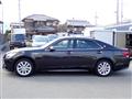 2014 Toyota Crown Hybrid