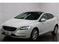 2020 Volvo V40