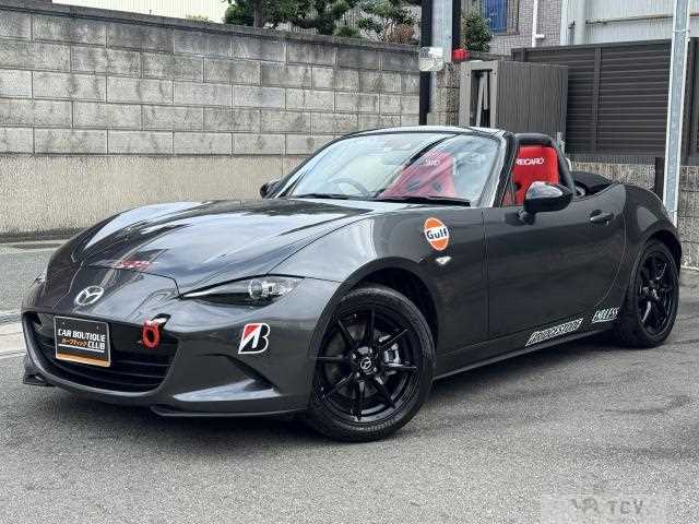 2021 Mazda Roadster