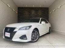 2016 Toyota Crown Hybrid