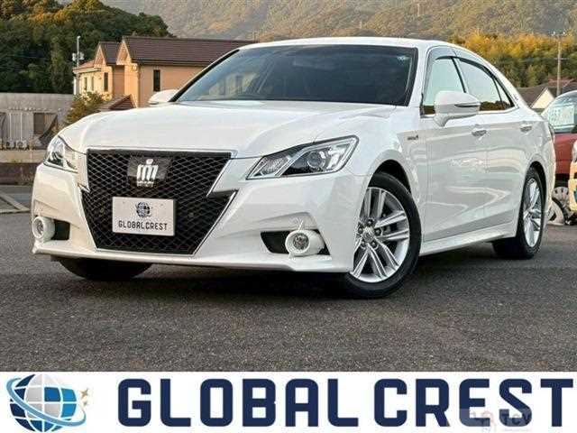2014 Toyota Crown Hybrid