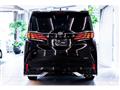 2024 Toyota Alphard Hybrid