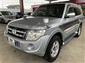 2012 Mitsubishi Pajero