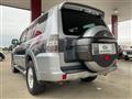 2012 Mitsubishi Pajero