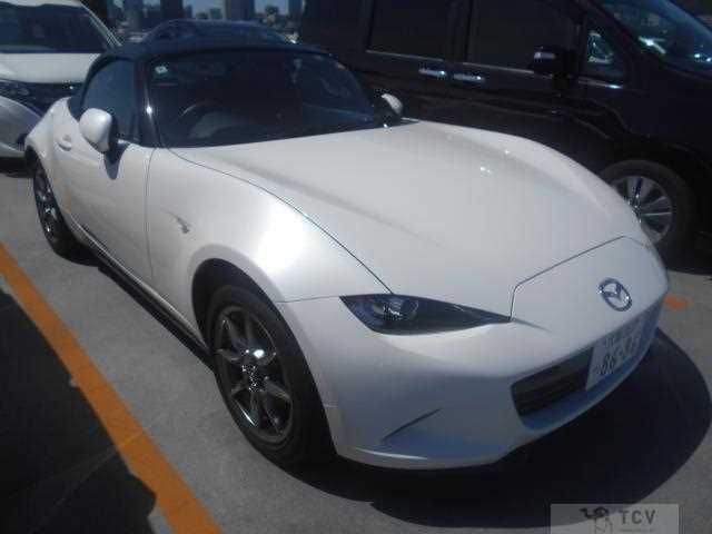 2022 Mazda Roadster