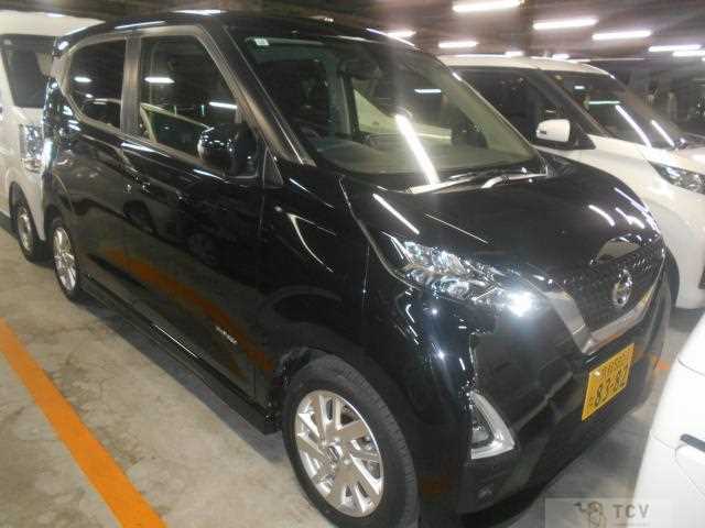 2022 Nissan Nissan Others