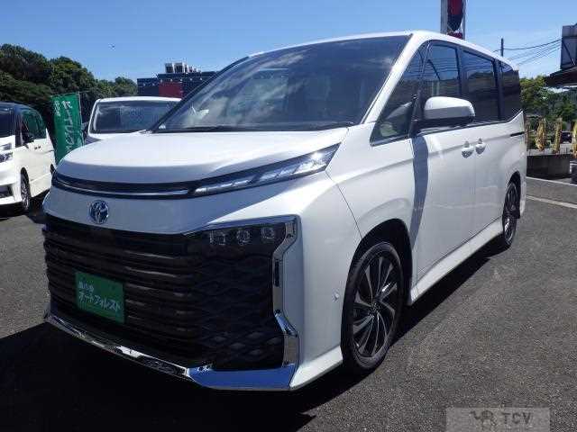 2025 Toyota Voxy