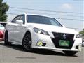 2014 Toyota Crown Hybrid