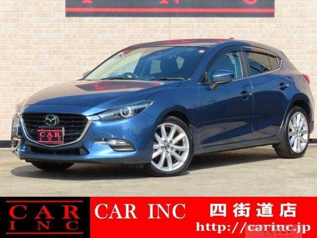 2017 Mazda Axela