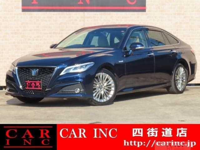 2019 Toyota Crown Hybrid