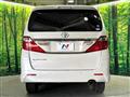 2013 Toyota Alphard G