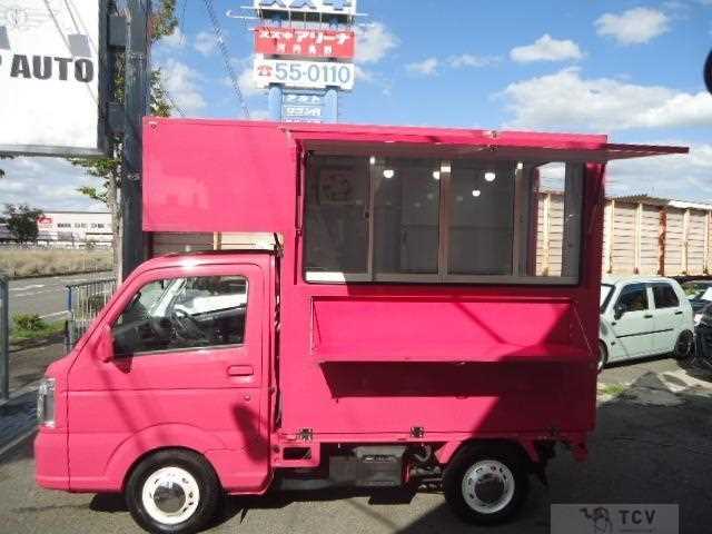 2022 Nissan Nissan Others