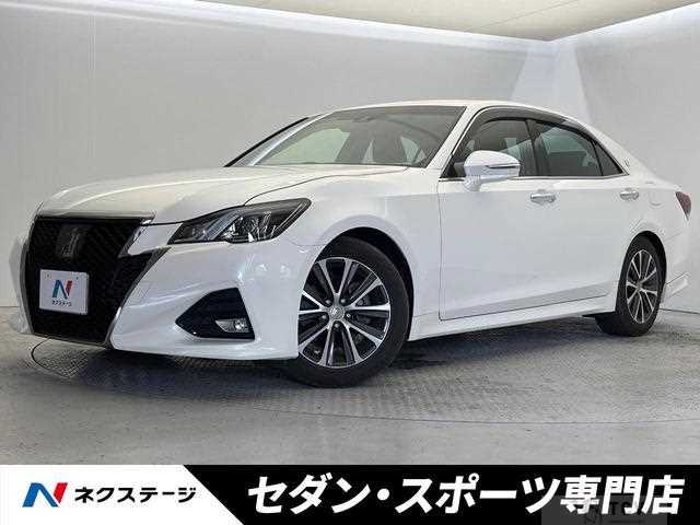 2016 Toyota Crown